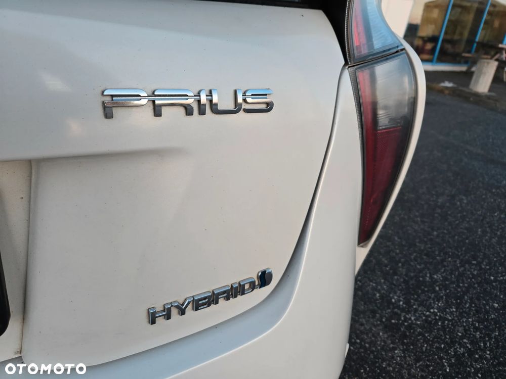 Toyota Prius - 12