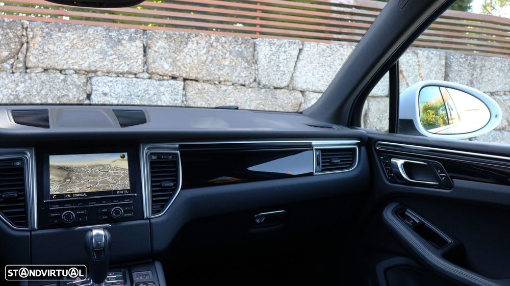 Porsche Macan S - 19