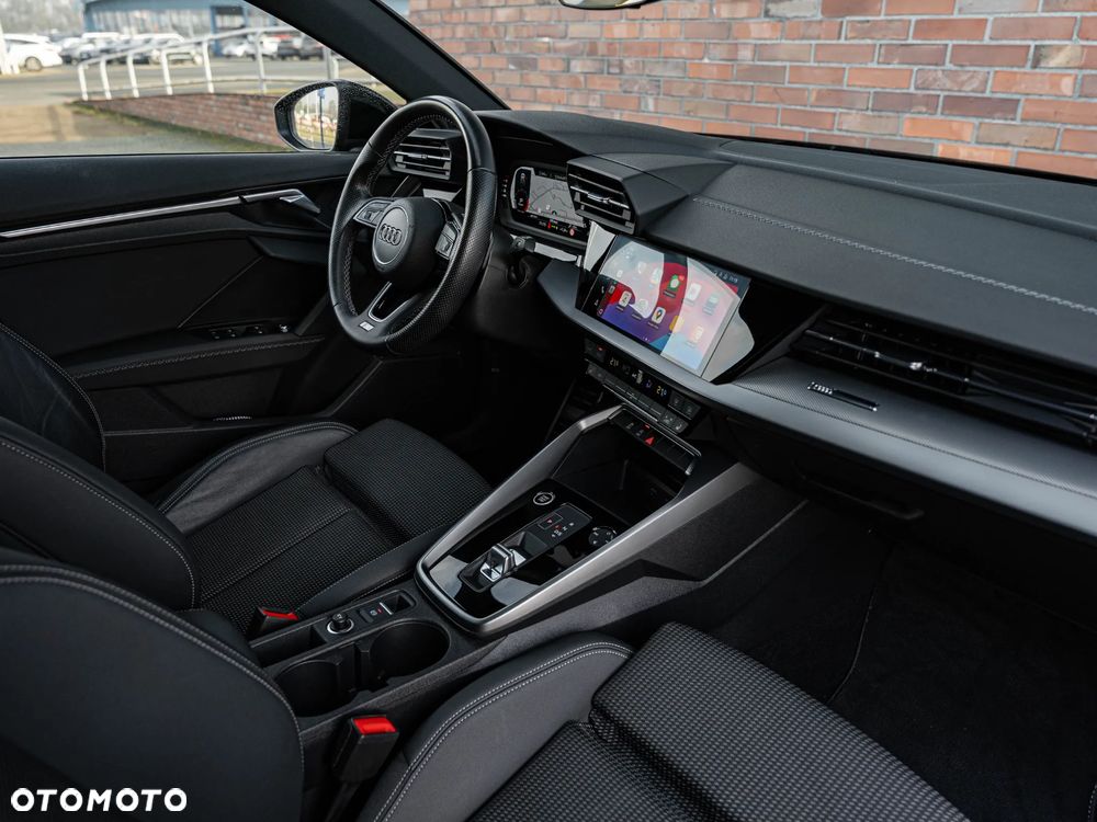 Audi A3 Sportback 35 TFSI S tronic S line - 24