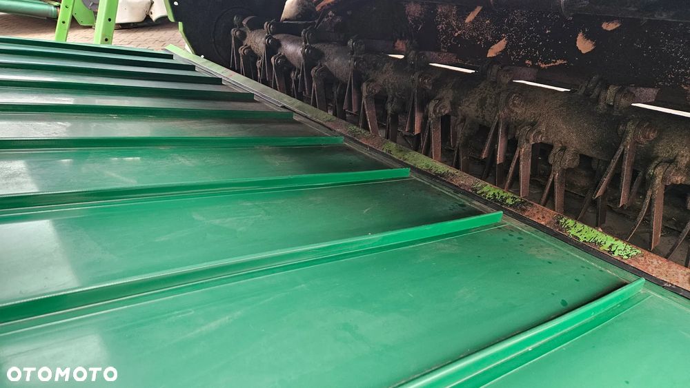 SaMasz KDD 861 S+T Kosiarka Dyskowa Motyl z taśmami  w Zestawie z Czołową kosiarką KDF 340 S - 15