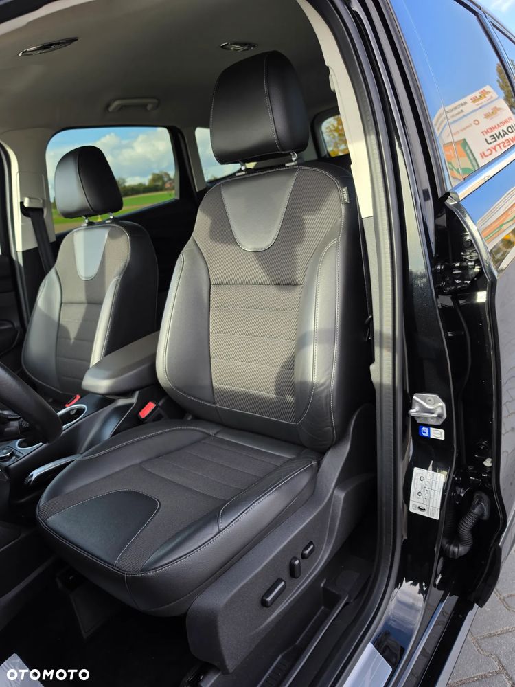 Ford Kuga - 6