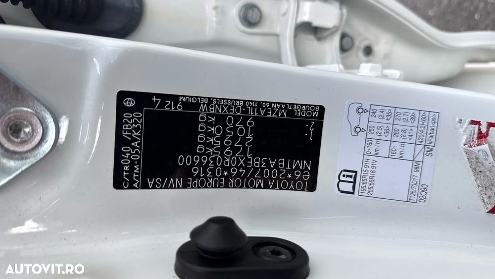 Toyota Corolla 1.5 TNGA CVT Business - 31