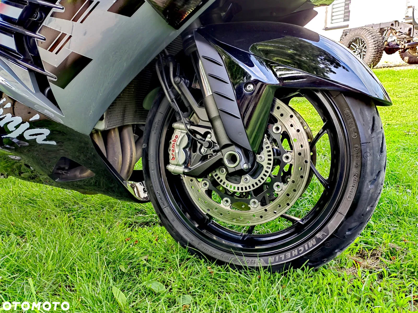 Kawasaki ZZR - 13
