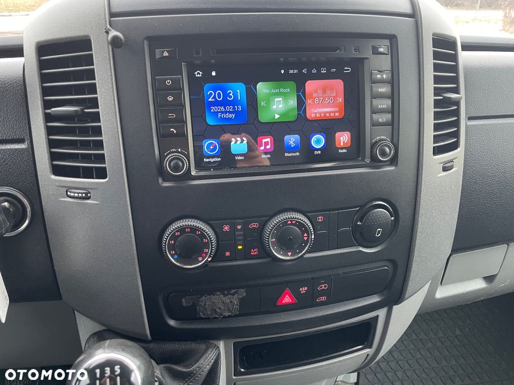 Volkswagen Crafter - 9