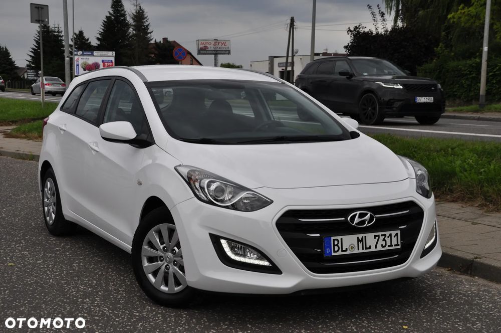 Hyundai i30 blue 1.4 Style - 10