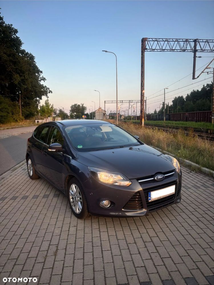Ford Focus - 12
