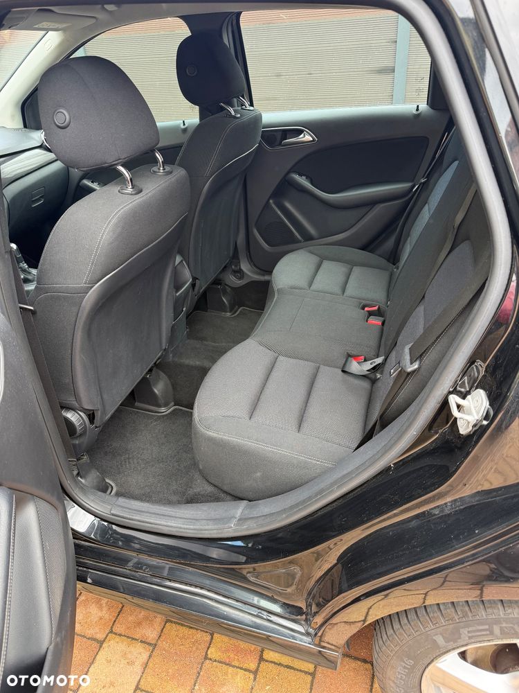 Mercedes-Benz Klasa B 180 CDI BlueEFFICIENCY Edition Style - 13