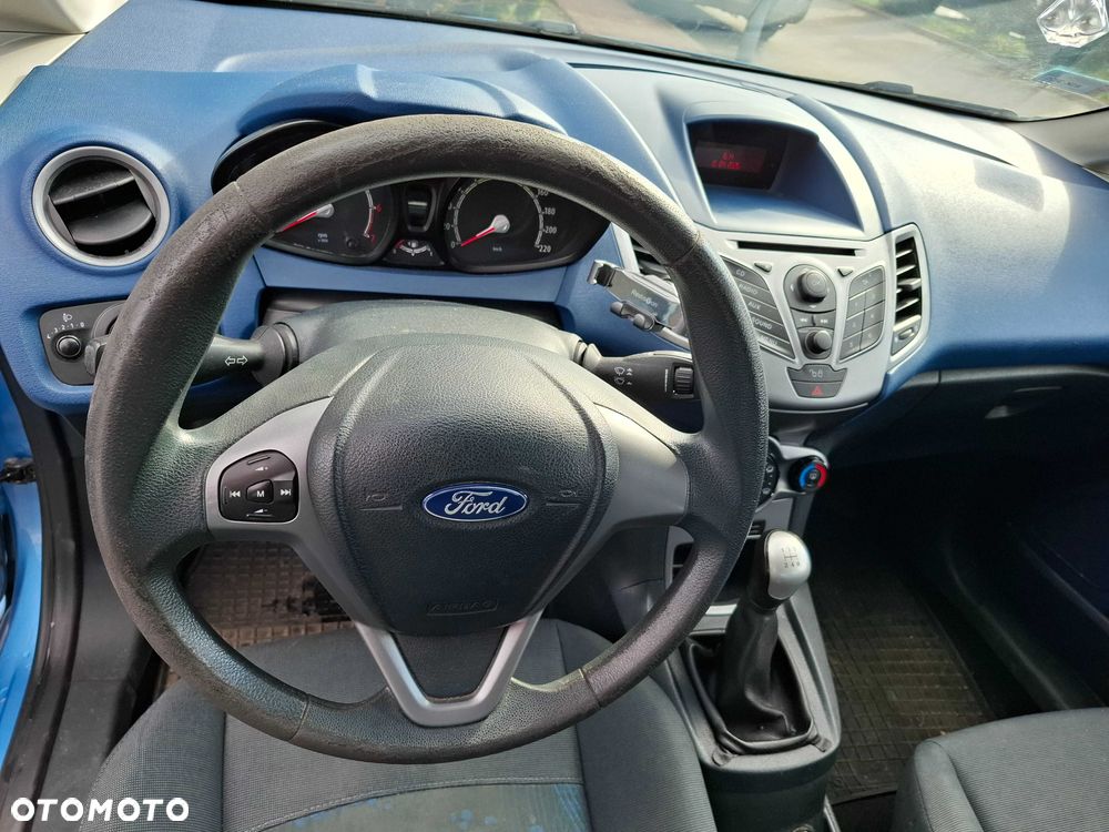 Ford Fiesta - 5