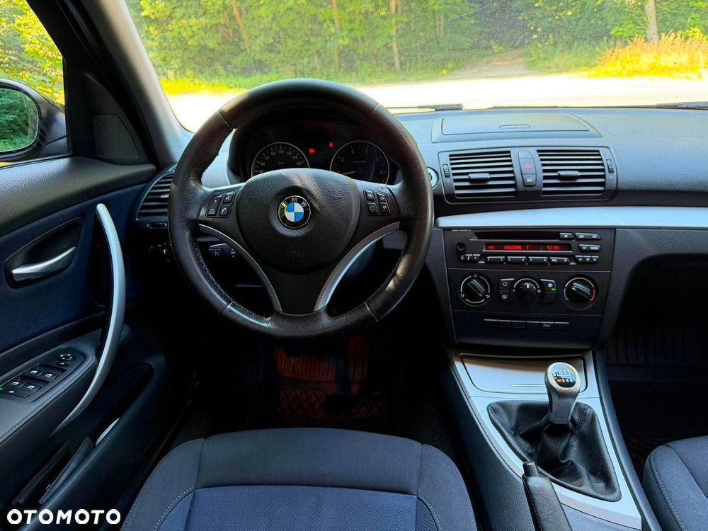 BMW Seria 1 116i - 20