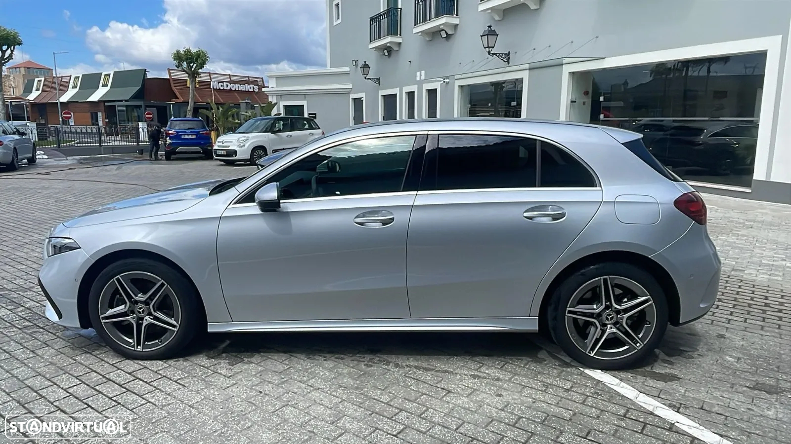 Mercedes-Benz A 250 e AMG Line - 7