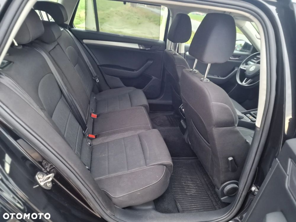 Skoda Superb 1.8 TSI Ambition - 24