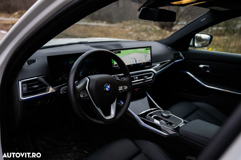 BMW Seria 3 330i xDrive Aut. Sport Line - 19