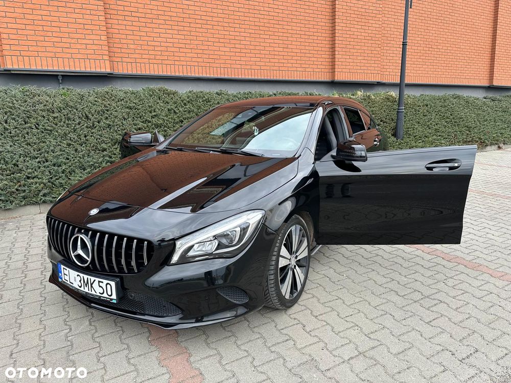 Mercedes-Benz CLA 220 d 7G-DCT - 12