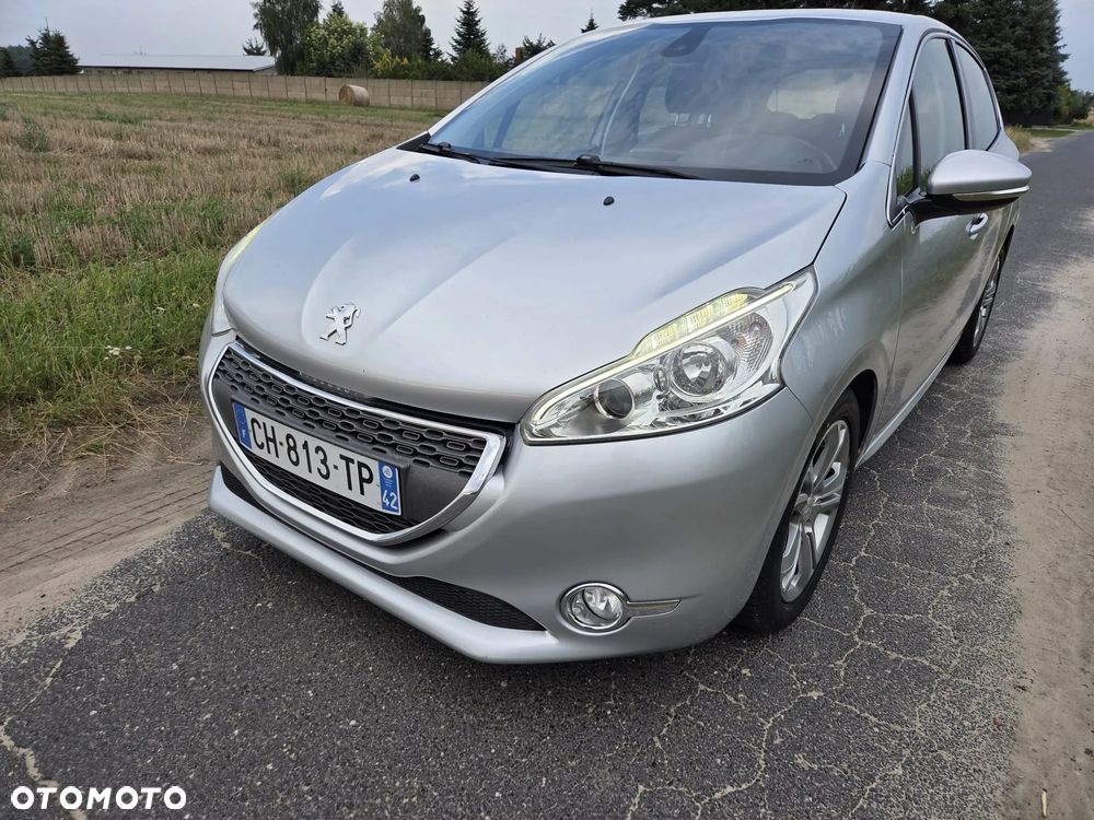 Peugeot 208 e-HDi FAP 92 Stop&Start Allure - 13