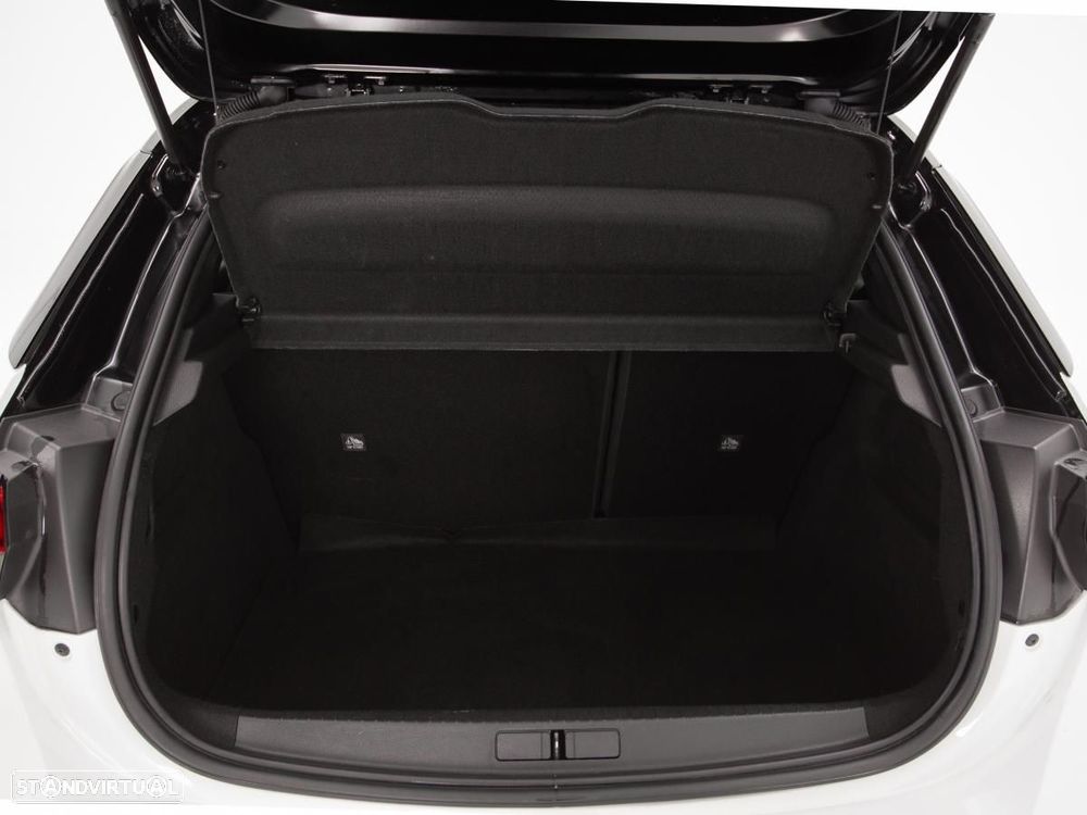 Opel Corsa 1.2 T GS - 12