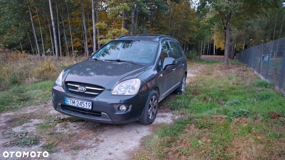 Kia Carens 2.0 EX - 1