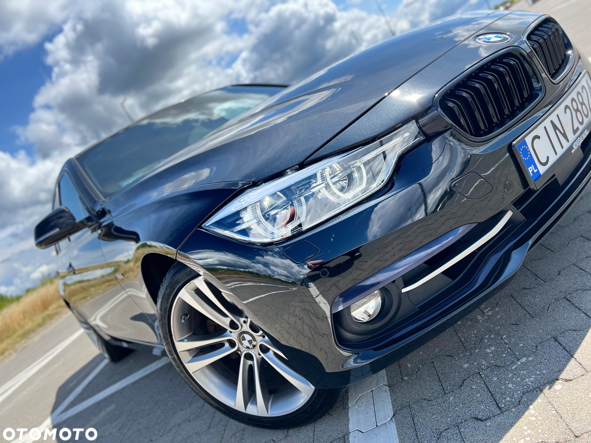 BMW Seria 3 330i xDrive Sport Line - 5
