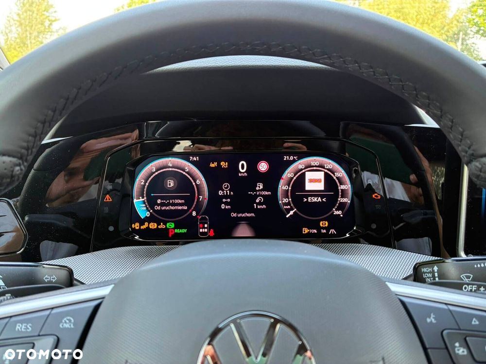 Volkswagen Golf - 16