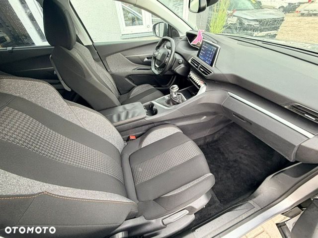 Peugeot 5008 BlueHDI 120 Stop & Start Allure - 23