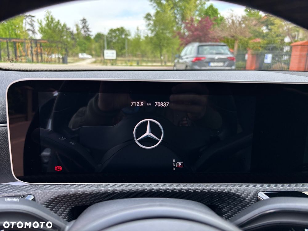Mercedes-Benz Klasa A 180 Edition 1 7G-DCT - 21