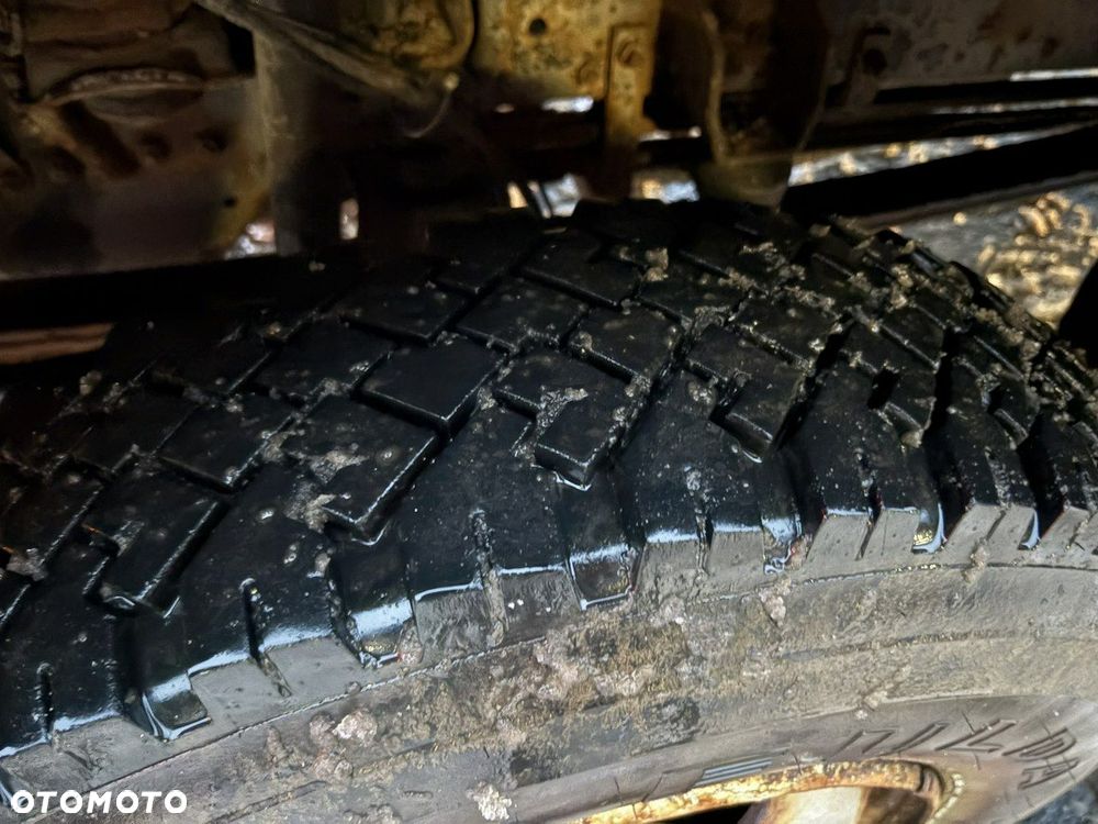 Mercedes-Benz Mercedes Vario 815 Wywrotka 4X4  2004 Pług posypywarka odśnieżarka - 11