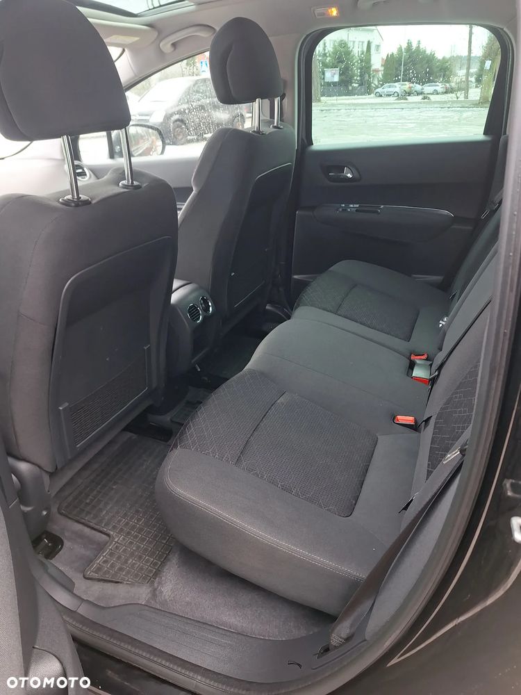 Peugeot 3008 HDi 115 Access - 12