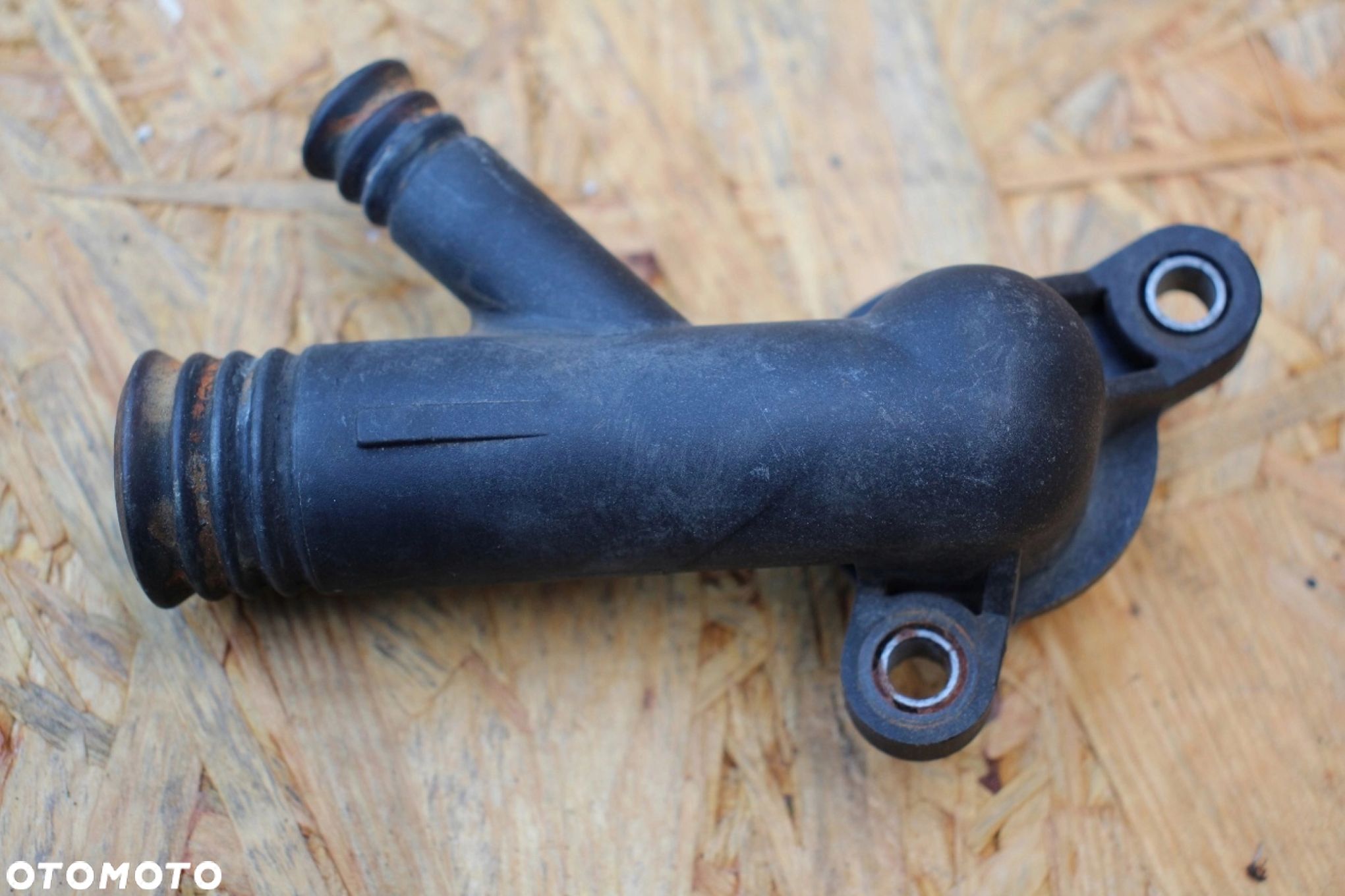 Króciec wody BMW E36 Z3 m43 1.6 1.8 1739208 BENZYNA - 1