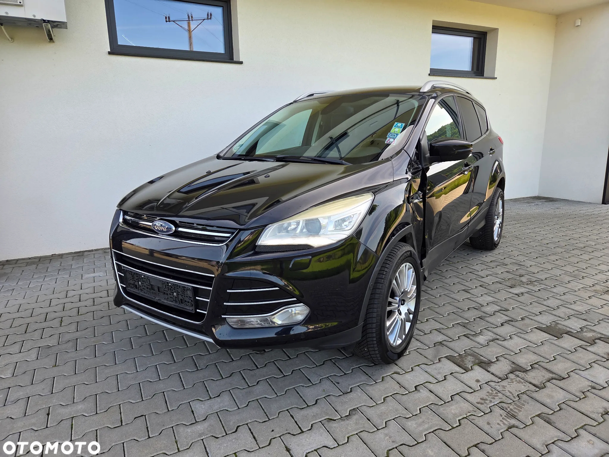 Ford Kuga - 2