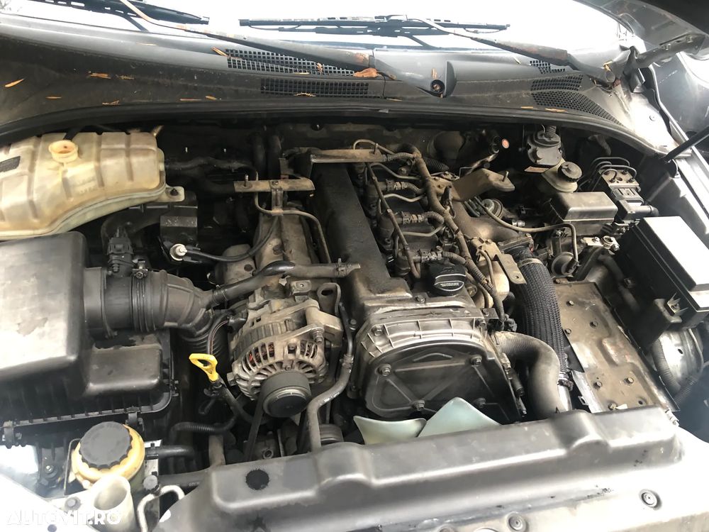 Dezmembrez KIA Sorento 2006 automata diesel - 8