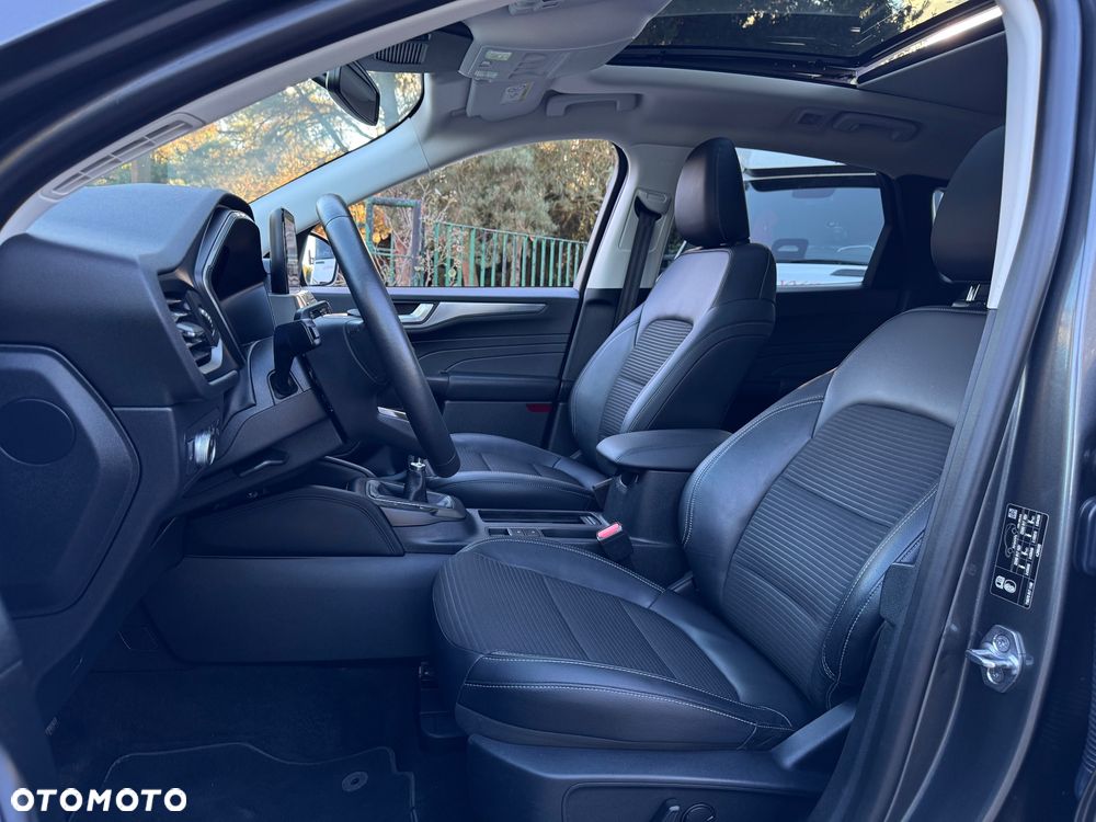 Ford Kuga 1.5 EcoBoost 2x4 Titanium - 19