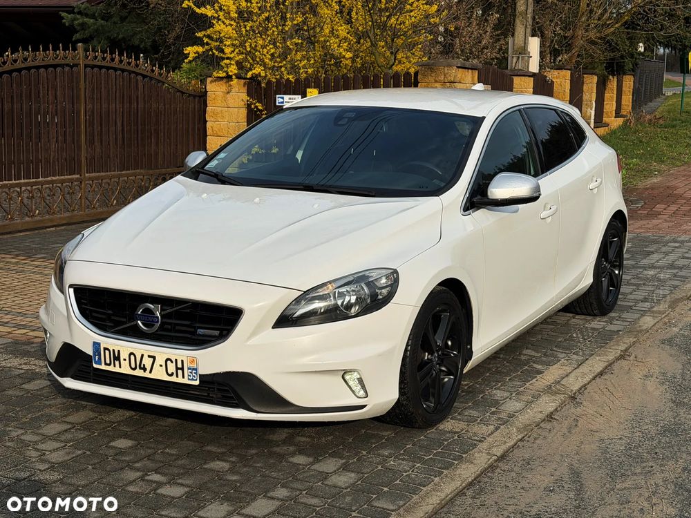 Volvo V40 D2 R Design - 2