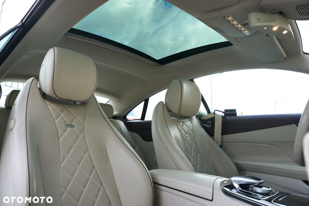 Mercedes-Benz Klasa E 400 Coupe 4-Matic 9G-TRONIC - 16