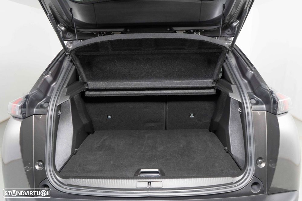 Peugeot 2008 1.2 PureTech Allure EAT8 - 13