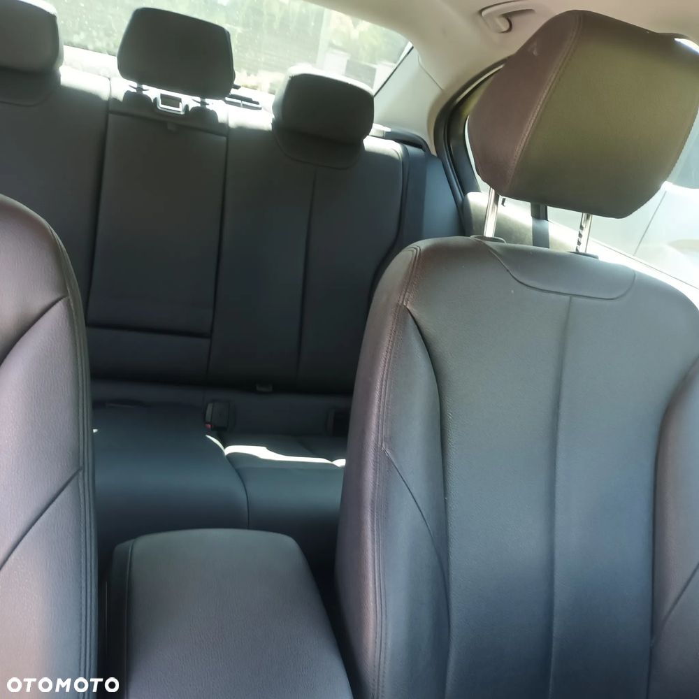 BMW Seria 3 - 16