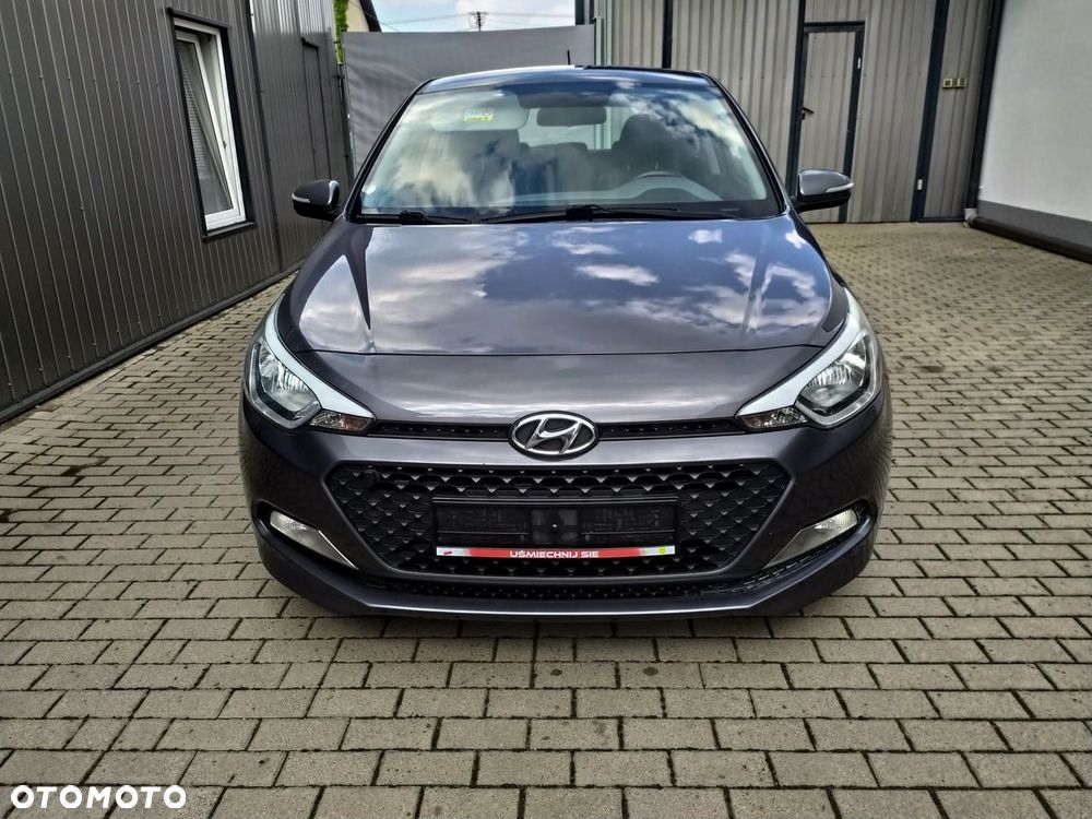 Hyundai i20 - 11