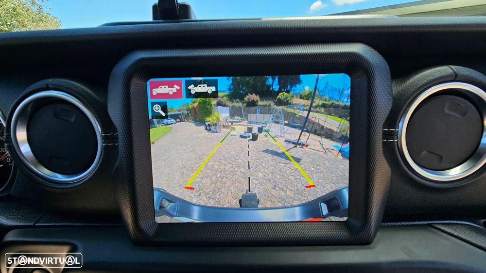 Jeep Gladiator 3.0 CRD Overland AT8 - 6