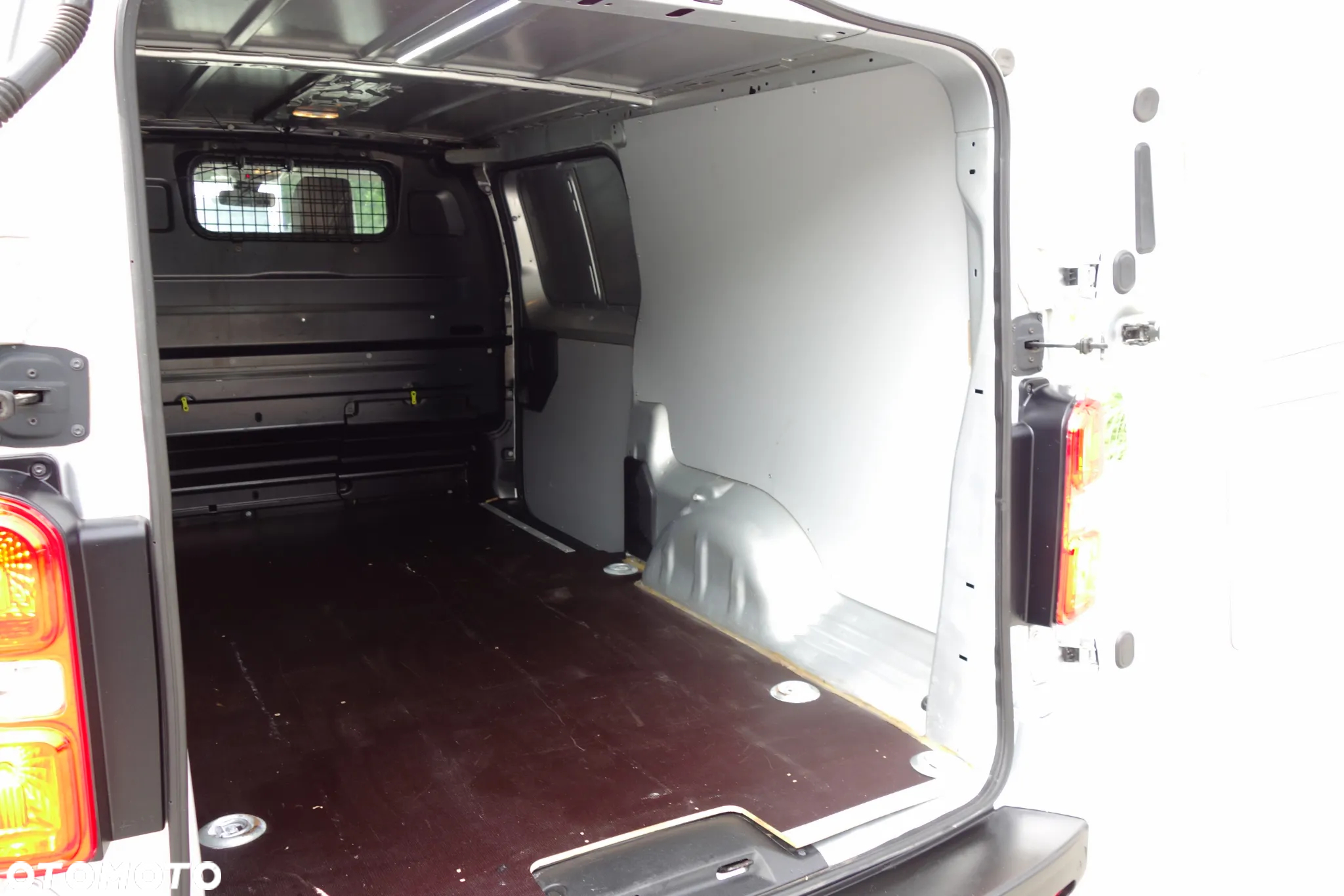 Citroën Jumpy Automat 2.0 Bluehdi 180 KM Long Klima - 10