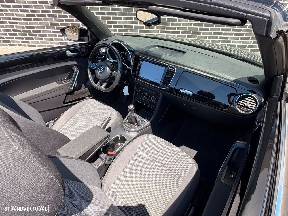 VW New Beetle Cabriolet 2.0 TDI - 18