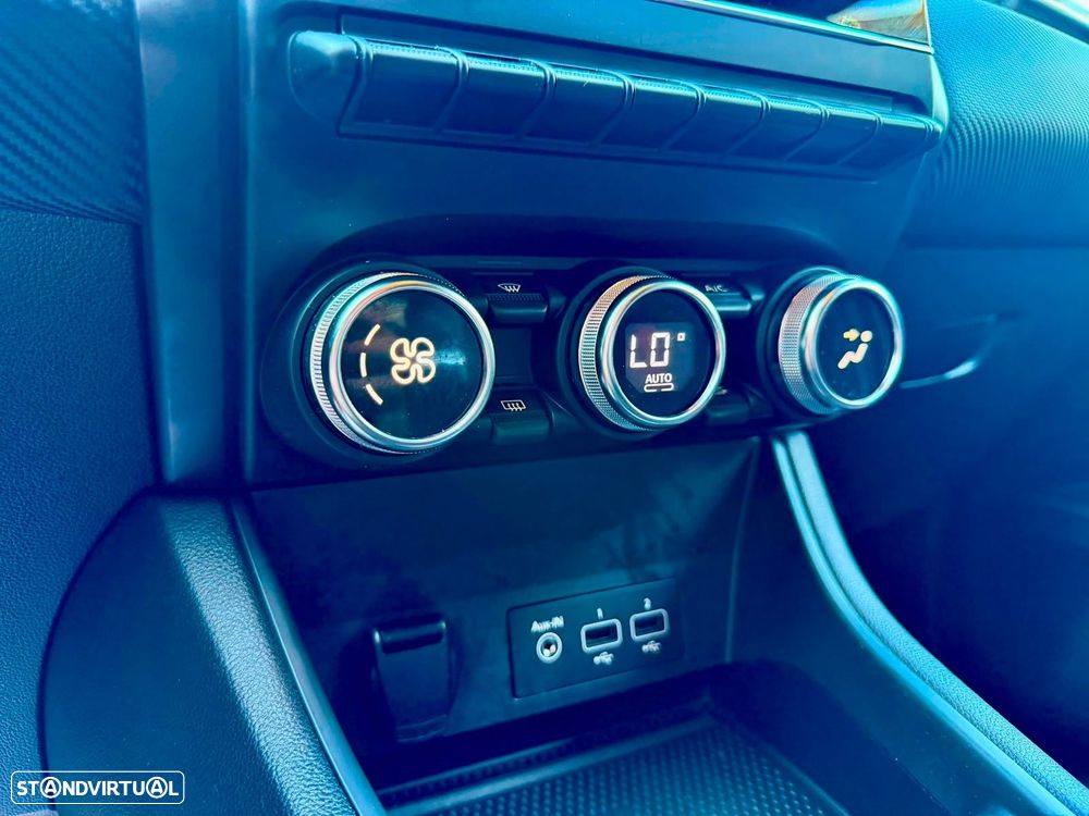 Renault Captur - 18