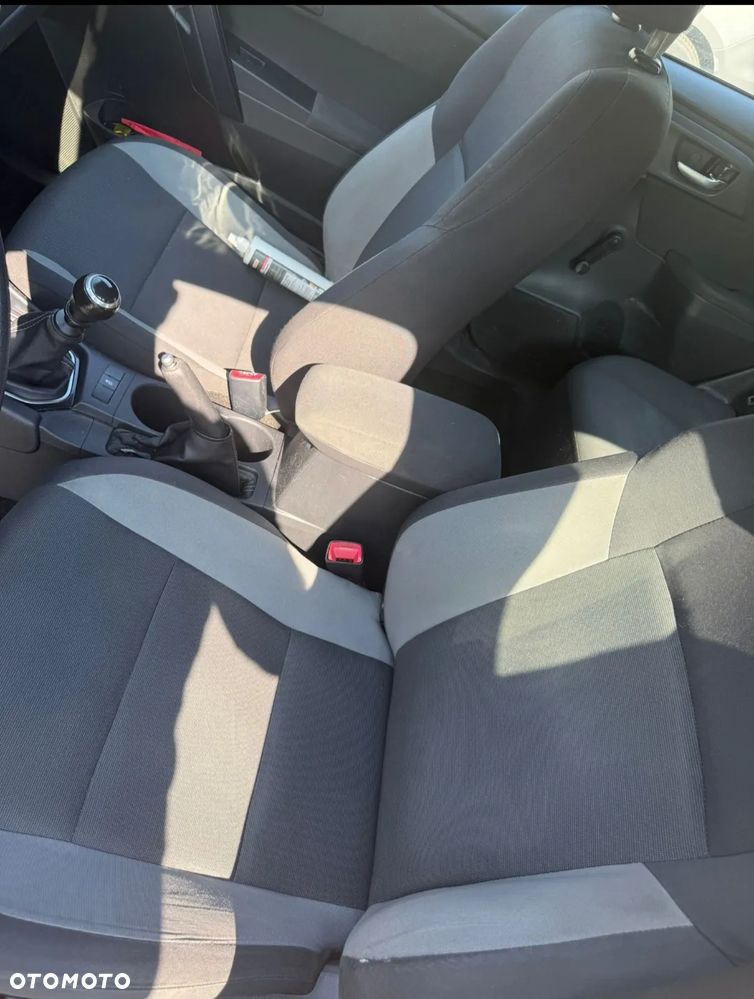 Toyota Auris 1.33 VVT-i Comfort - 8