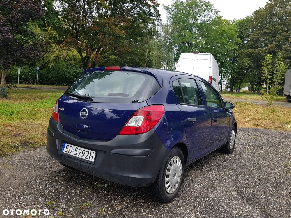 Opel Corsa 2011 photo 3