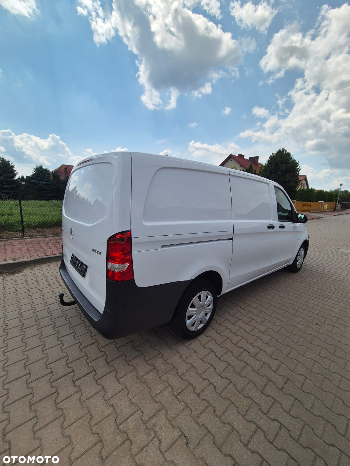 Mercedes-Benz Vito 2017r Long Klima Super stan - 6