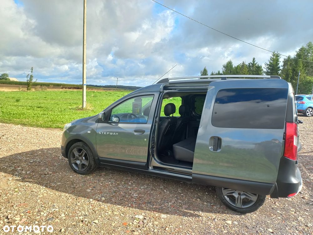 Dacia Dokker TCe 115 Stepway - 12