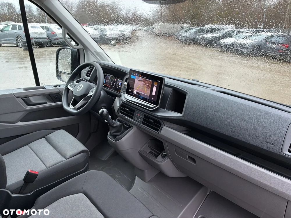 Volkswagen Crafter 35 Furgon L4H3, 2.0BiTDI 177KM, Wysoki dach, r. o. 4490mm - 15