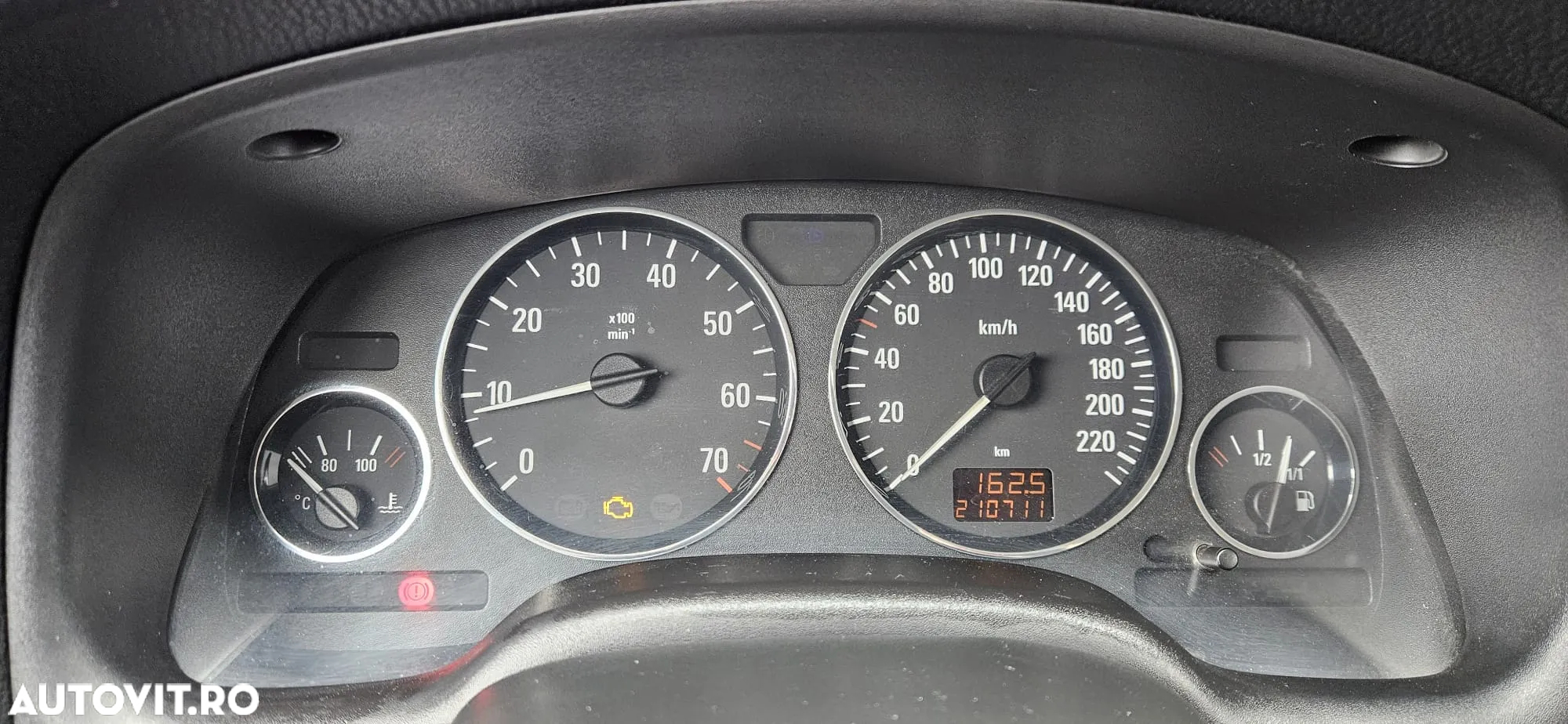 Opel Astra - 9