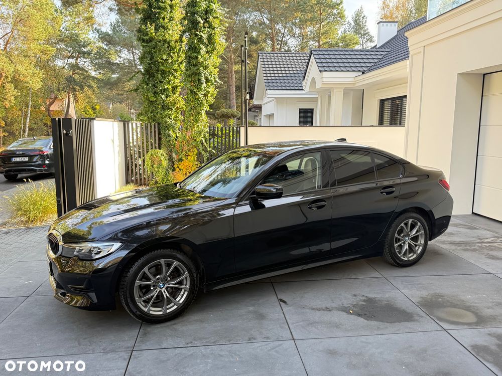 BMW Seria 3 318i Luxury Line sport - 2