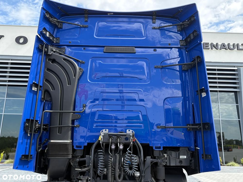 Renault *Gwarancja* T480 TC X-LOW - 10