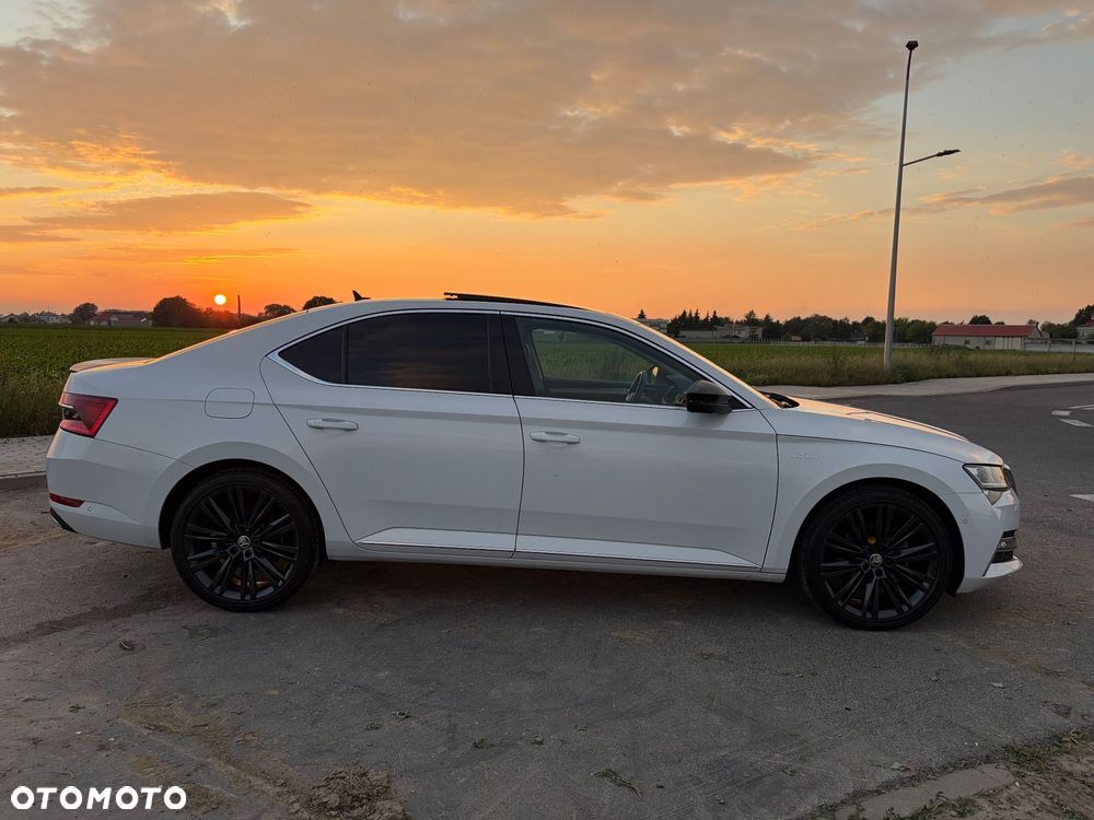 Skoda Superb 1.4 TSI Plug-In Hybrid L&K DSG - 29