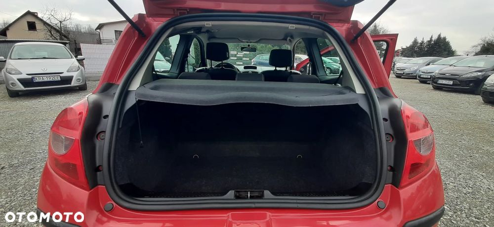 Renault Clio - 31