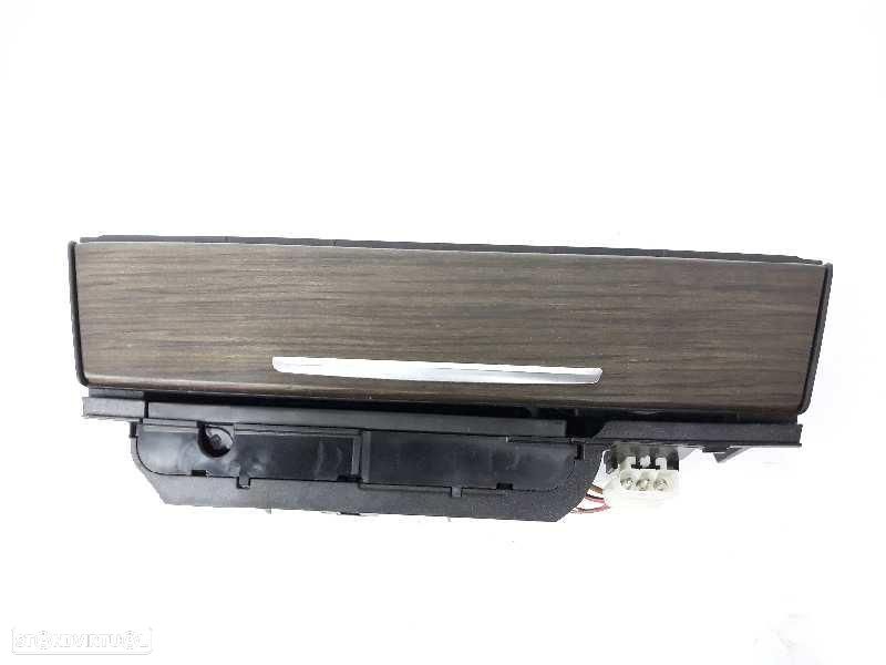 CINZEIRO BMW SERIE 7 F01F02 - 1